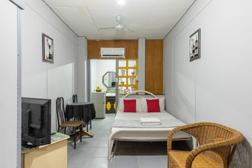 Oyo 722 Slouch Hat Inn Manila Exterior photo